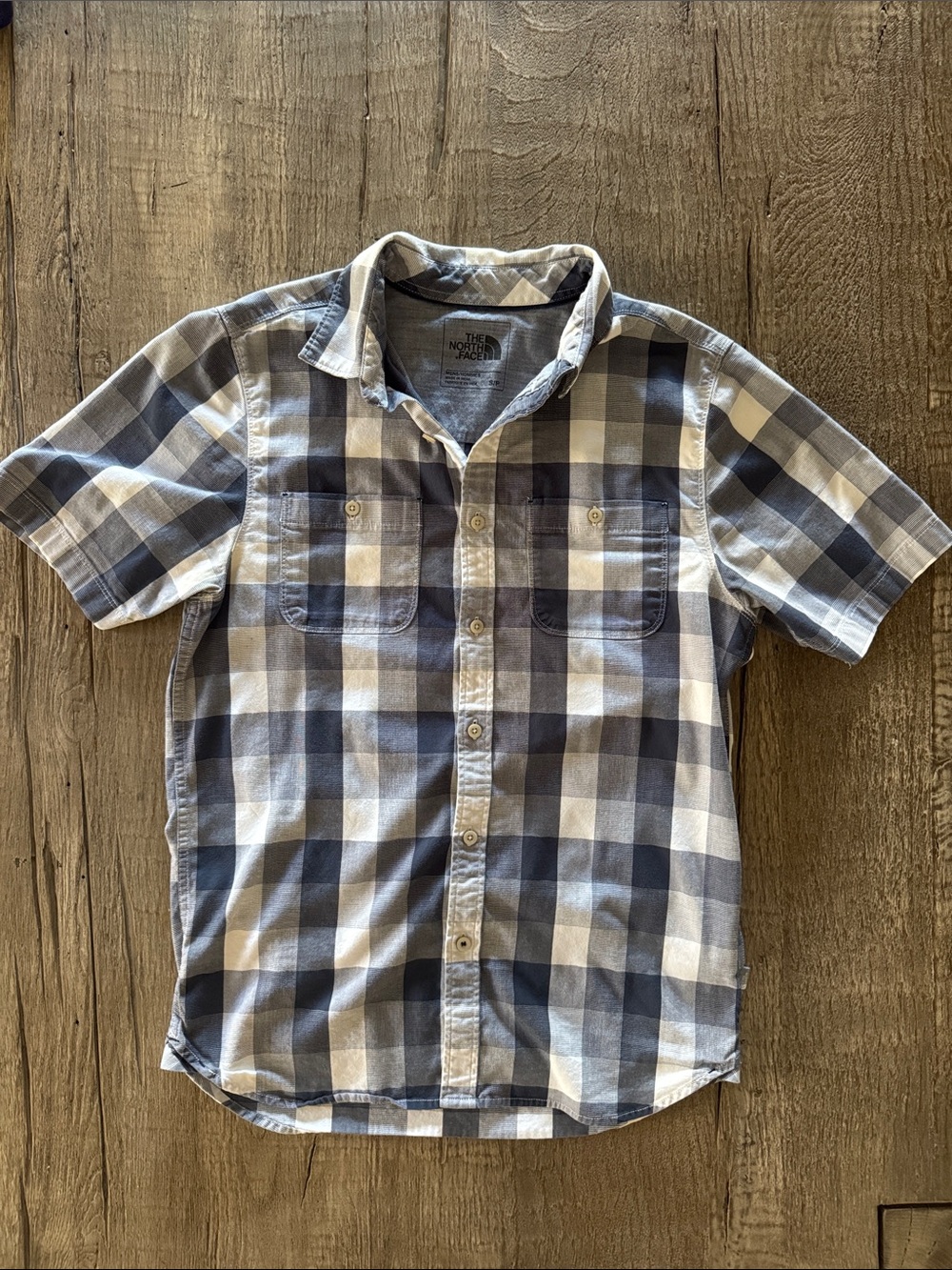 The North Face Men's Short-Sleeve Blue and White Plaid Button-Down Shirt